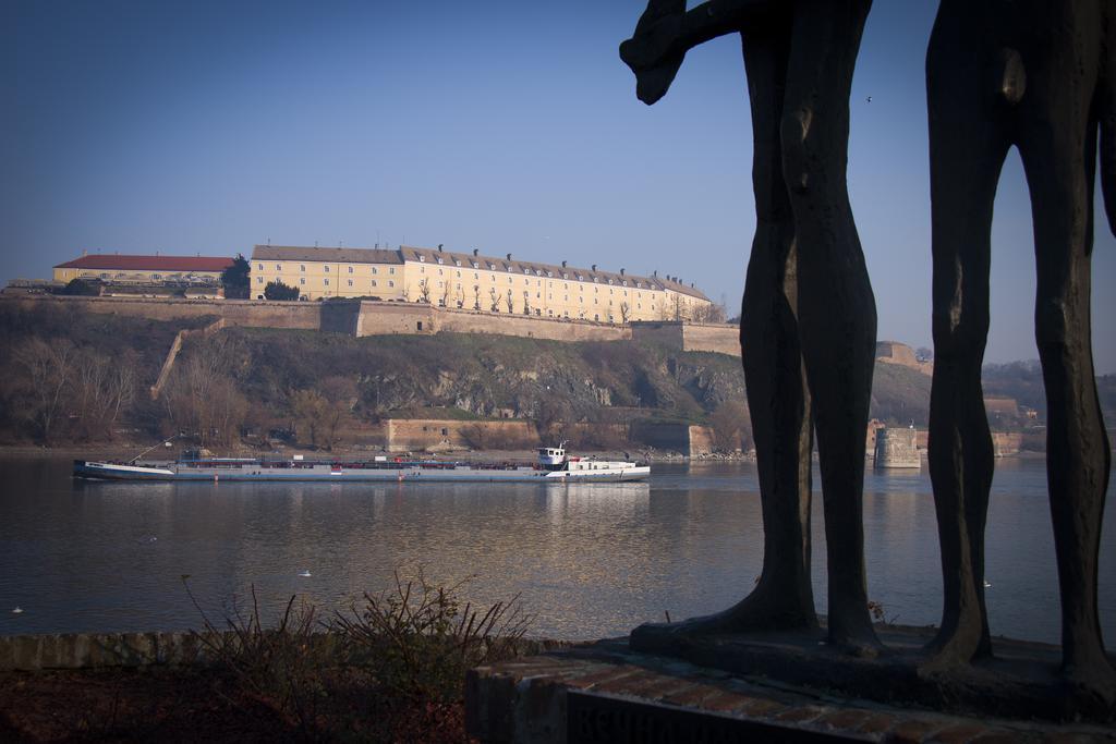 Fortress View Apartment Novi Sad Buitenkant foto