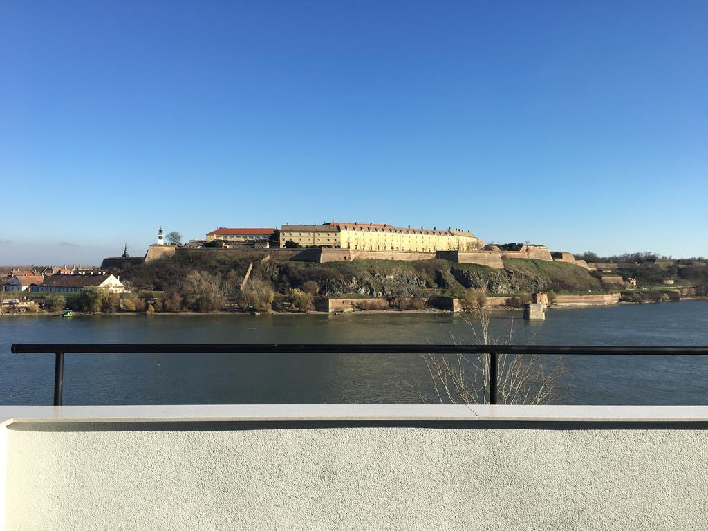 Fortress View Apartment Novi Sad Buitenkant foto